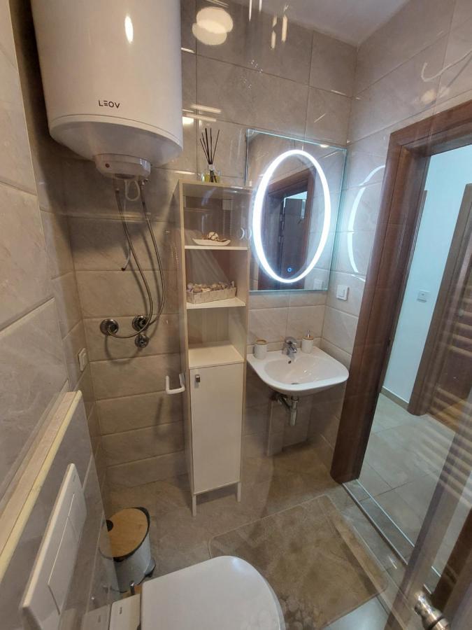 Apartment Gelic Family Κουμάνοβο Εξωτερικό φωτογραφία