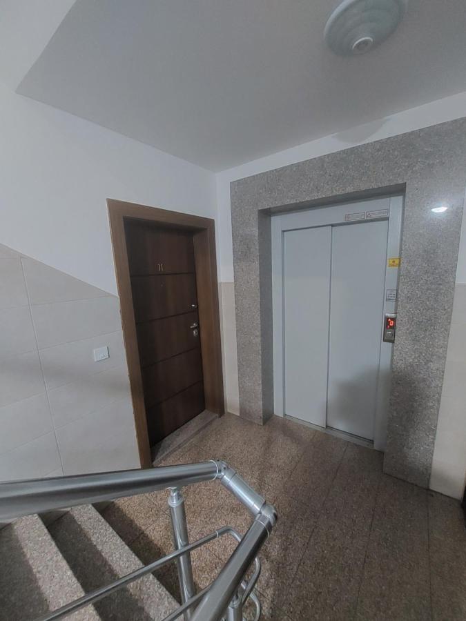 Apartment Gelic Family Κουμάνοβο Εξωτερικό φωτογραφία