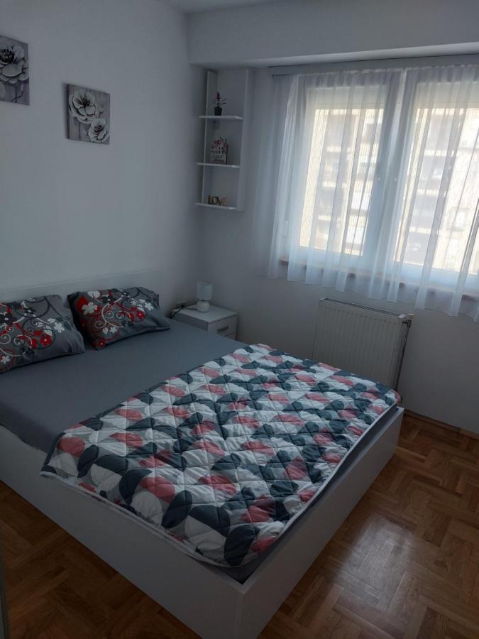 Apartment Gelic Family Κουμάνοβο Εξωτερικό φωτογραφία