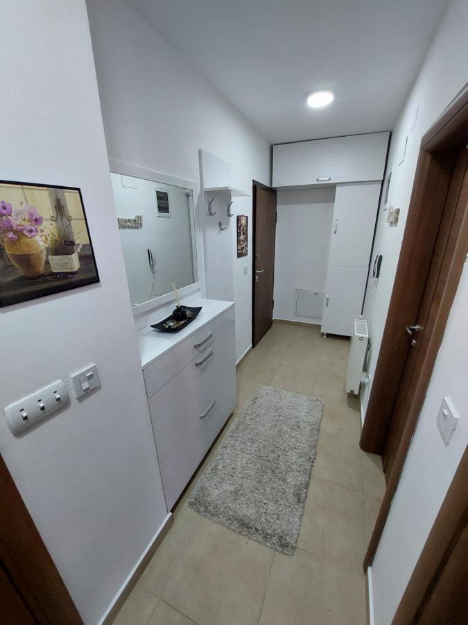 Apartment Gelic Family Κουμάνοβο Εξωτερικό φωτογραφία