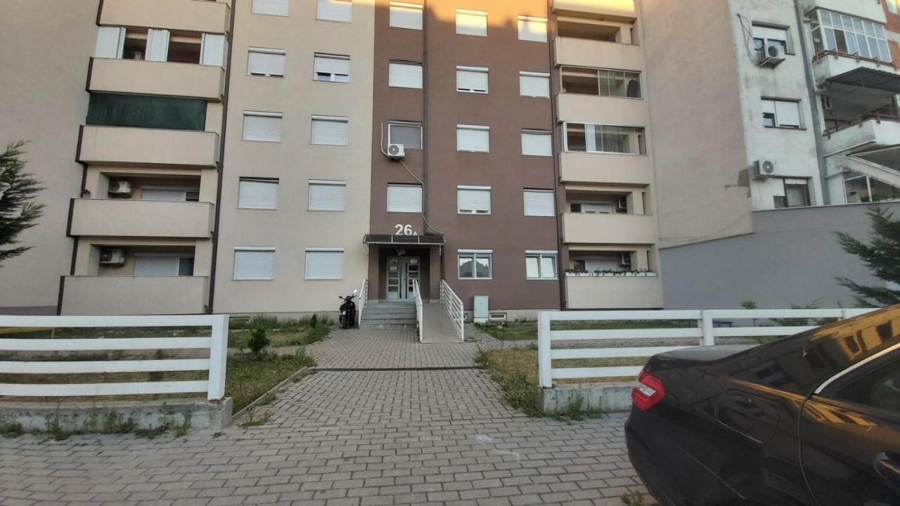 Apartment Gelic Family Κουμάνοβο Εξωτερικό φωτογραφία