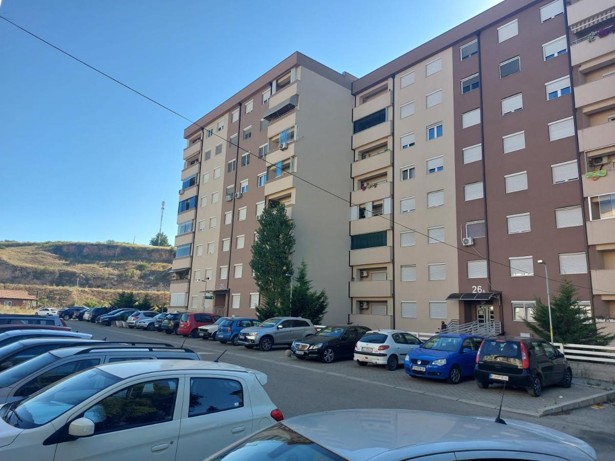 Apartment Gelic Family Κουμάνοβο Εξωτερικό φωτογραφία